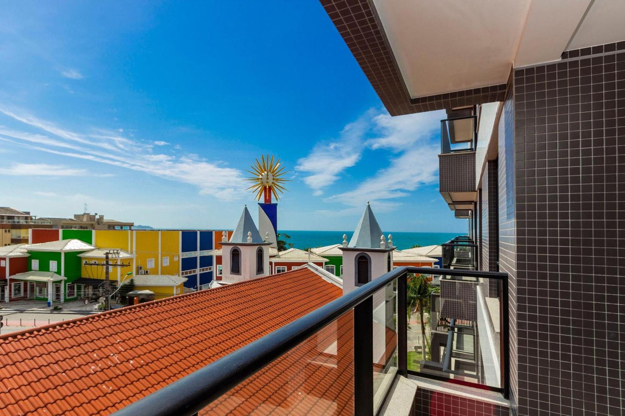 Aion Suites 205 - Lindo Apartamento Com Vista Para O Mar, A 60M Da Praia De Bombinhas, Com Piscina E Academia No Rooftop. Exterior photo